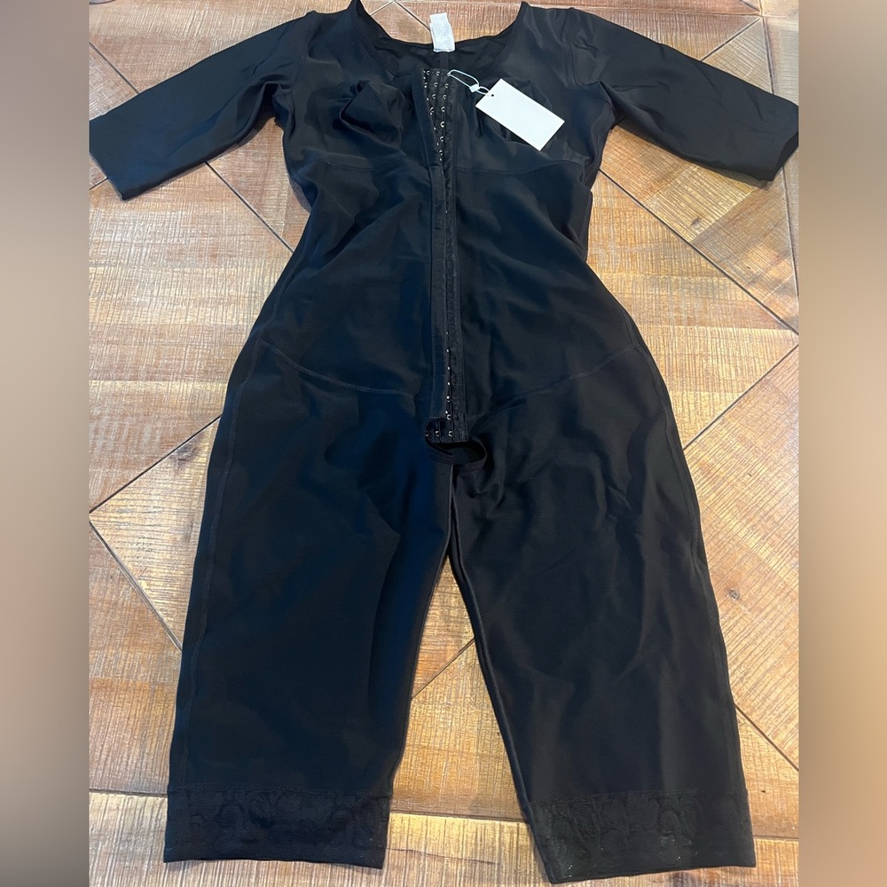 Black shapewear with Hook Closure, full body shapewear great for postop